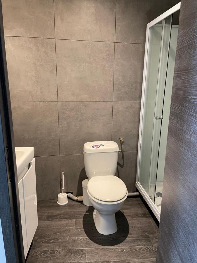 Charmant T2 En Centre Ville Морес Экстерьер фото
